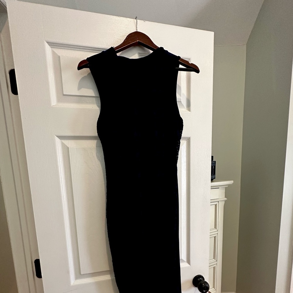Navy blue high neck sleeveless midi fitted dress. Lace overlay in front Medium